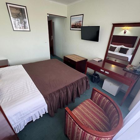 Hotel Grand Bukhara Bagian luar foto