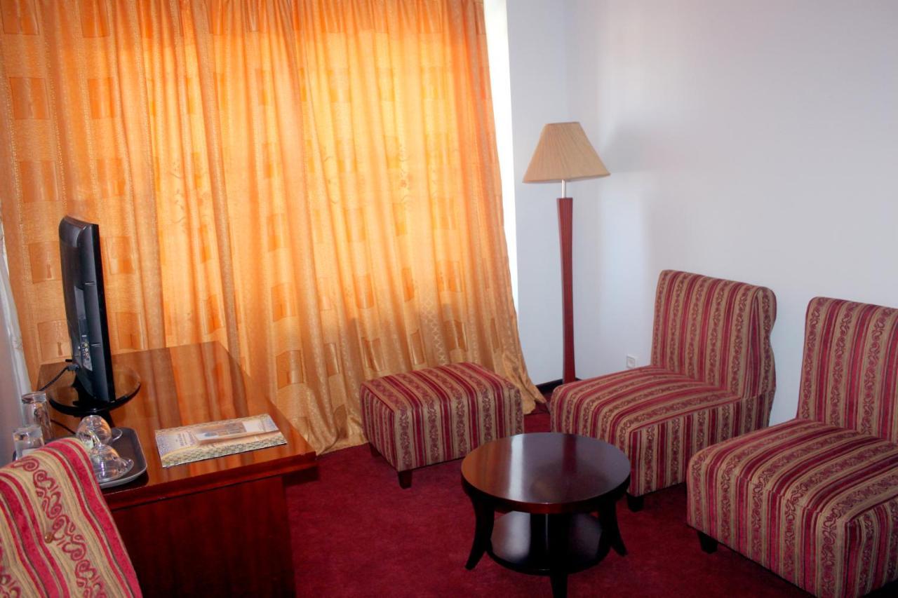 Hotel Grand Bukhara Bagian luar foto
