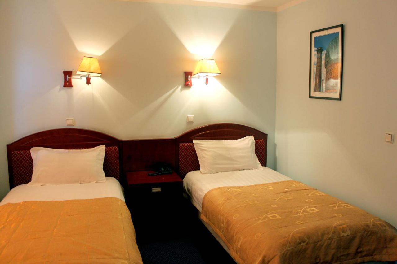 Hotel Grand Bukhara Bagian luar foto