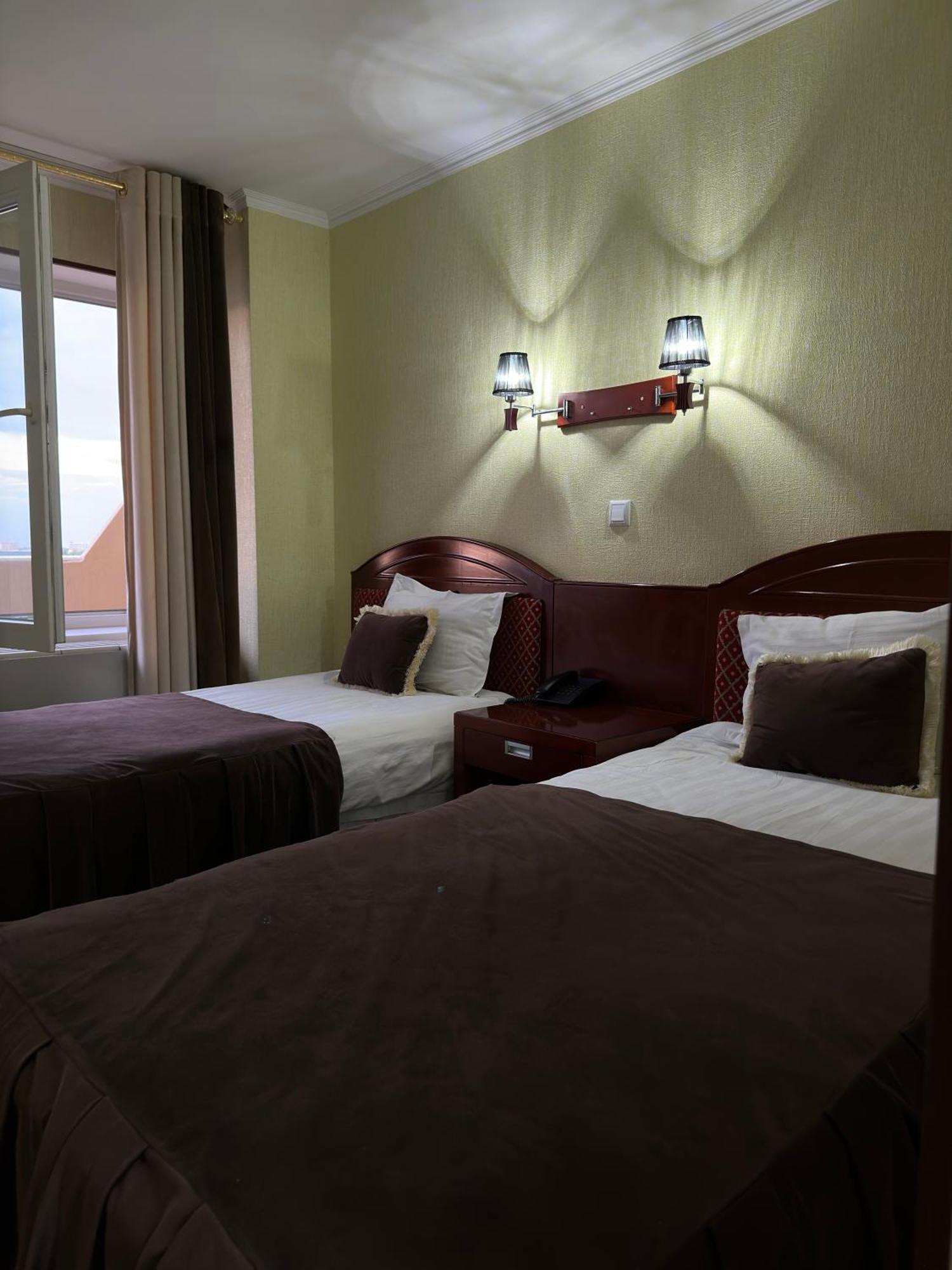 Hotel Grand Bukhara Bagian luar foto