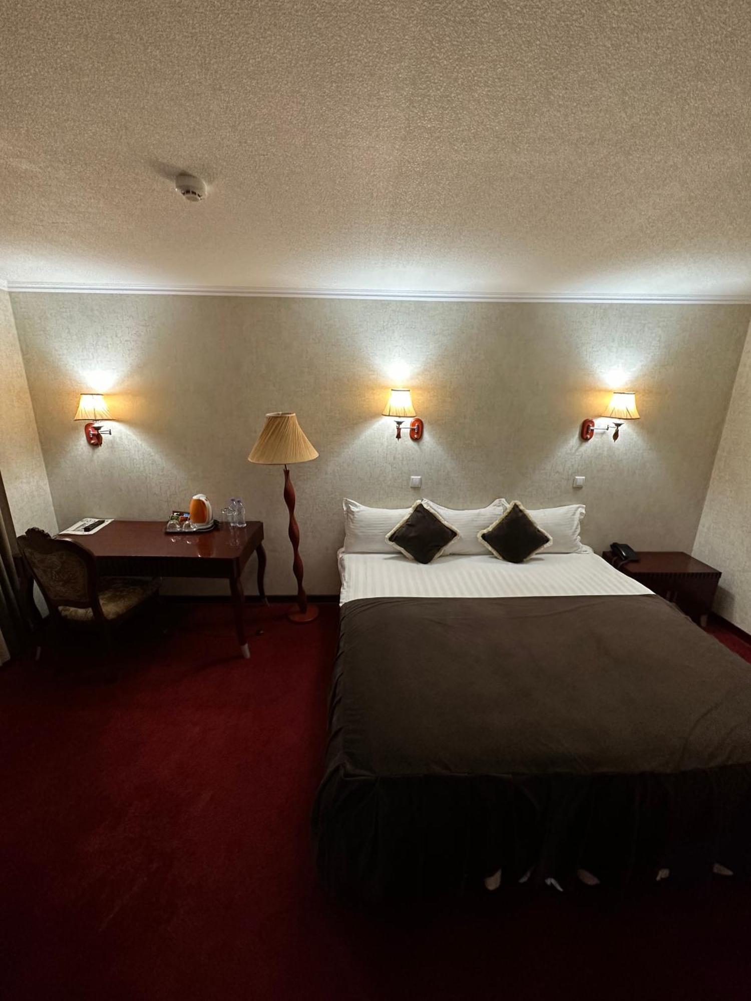 Hotel Grand Bukhara Bagian luar foto