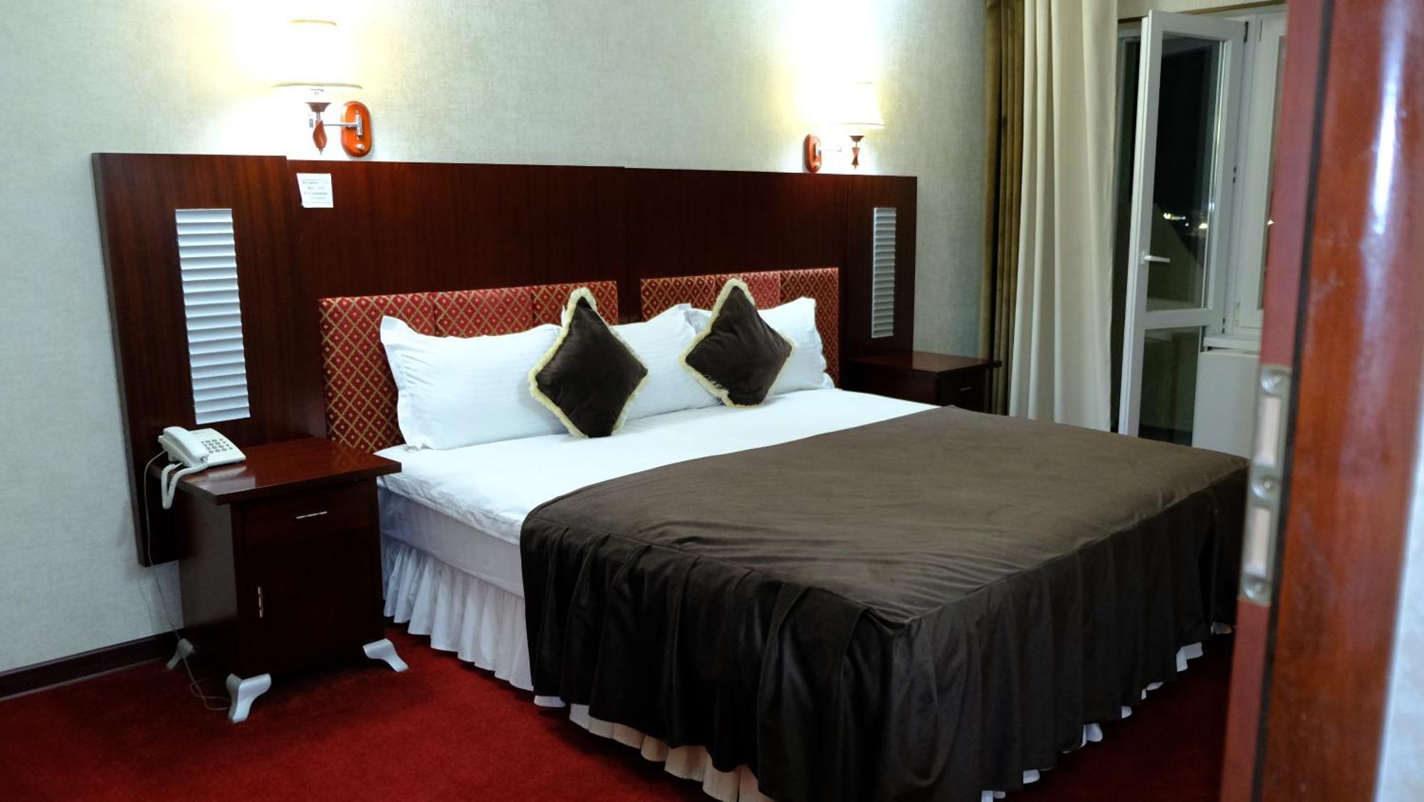 Hotel Grand Bukhara Bagian luar foto