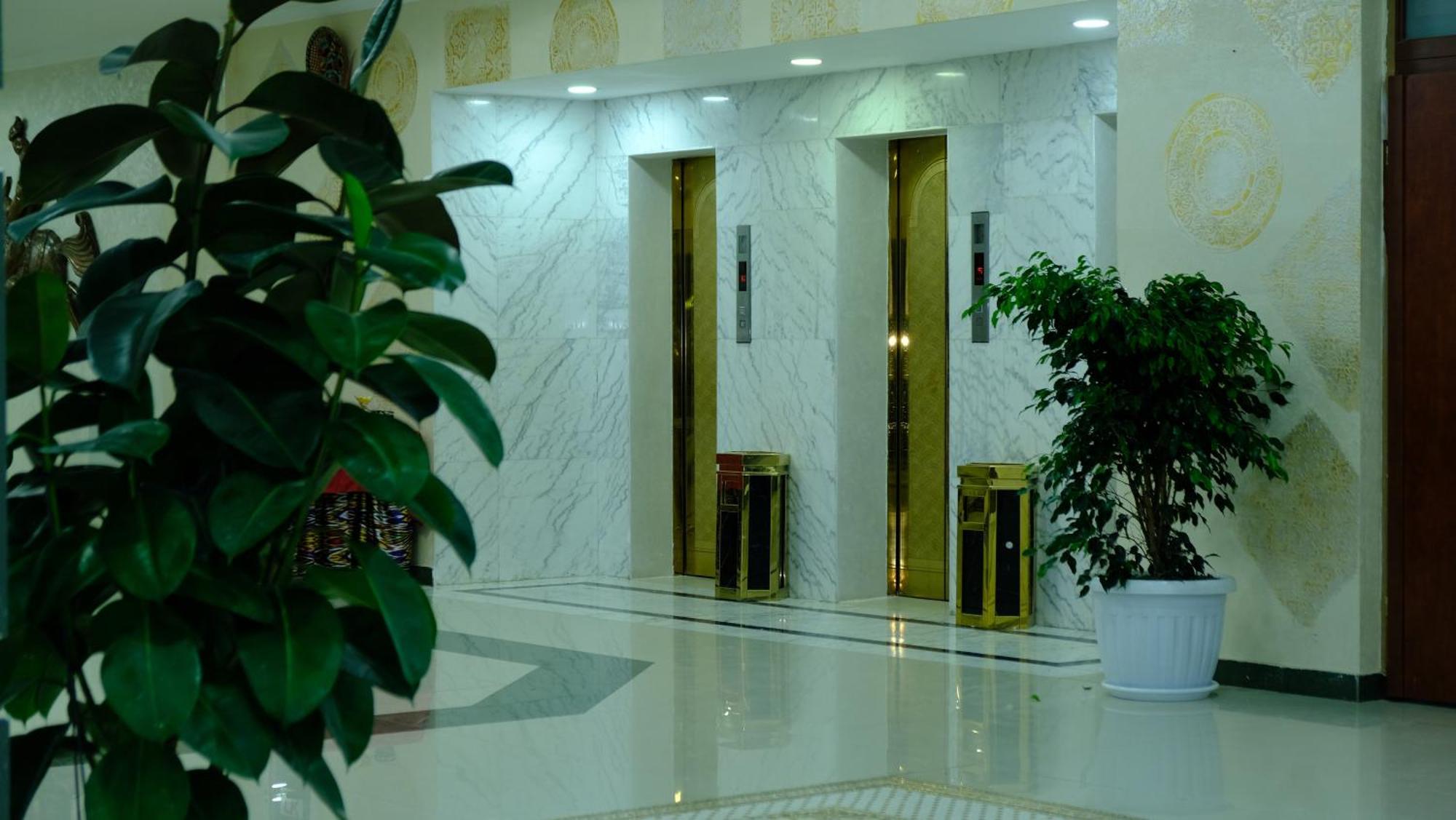 Hotel Grand Bukhara Bagian luar foto