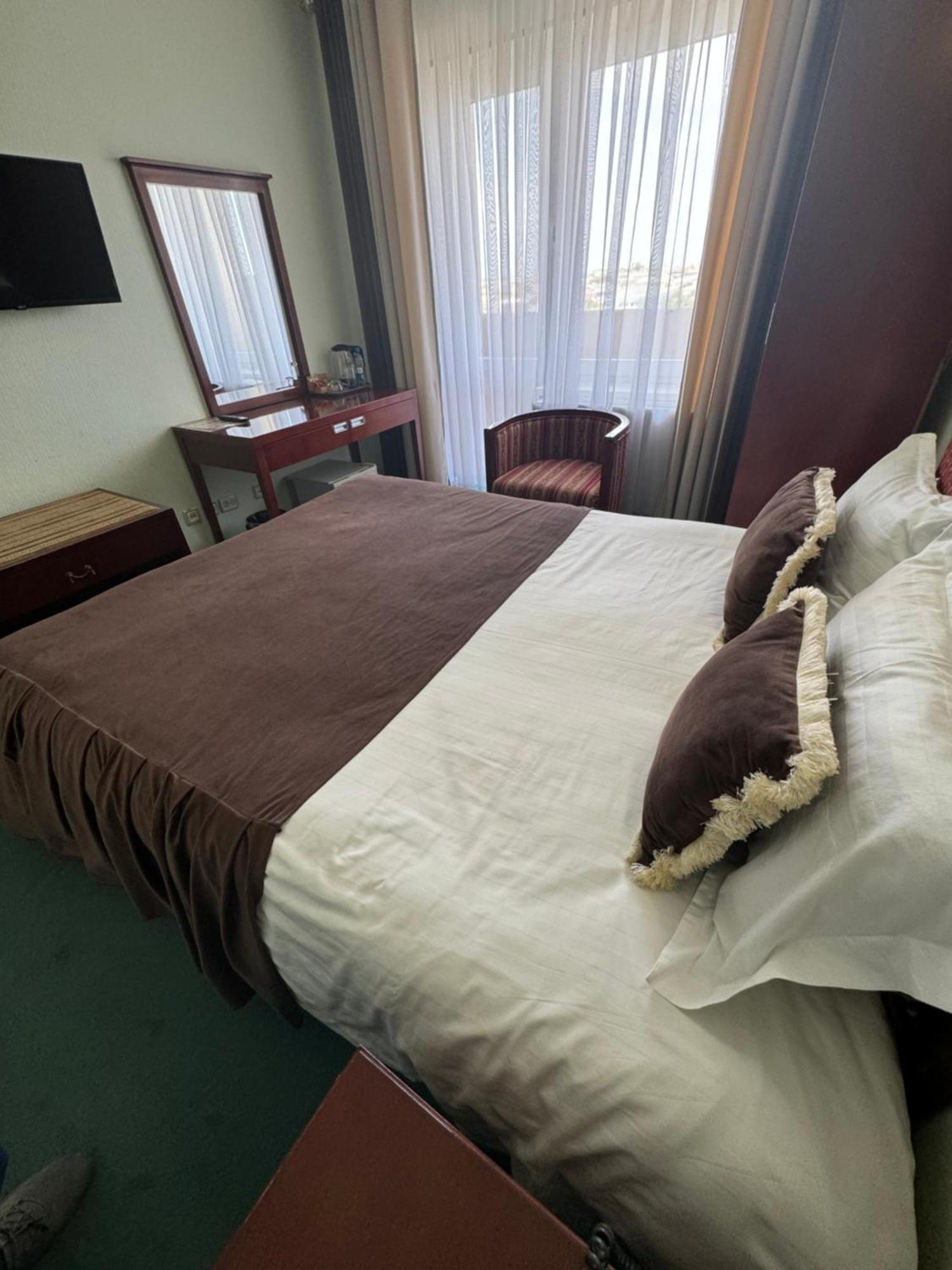 Hotel Grand Bukhara Bagian luar foto